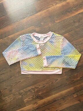 Surf Style Tie-Dye Fishnet Crop Top